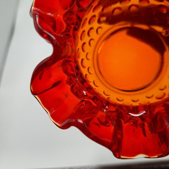 Fenton Art Glass Crimped Vase Hobnail Amberina Ruffled Edge Collectible - Picture 10 of 11